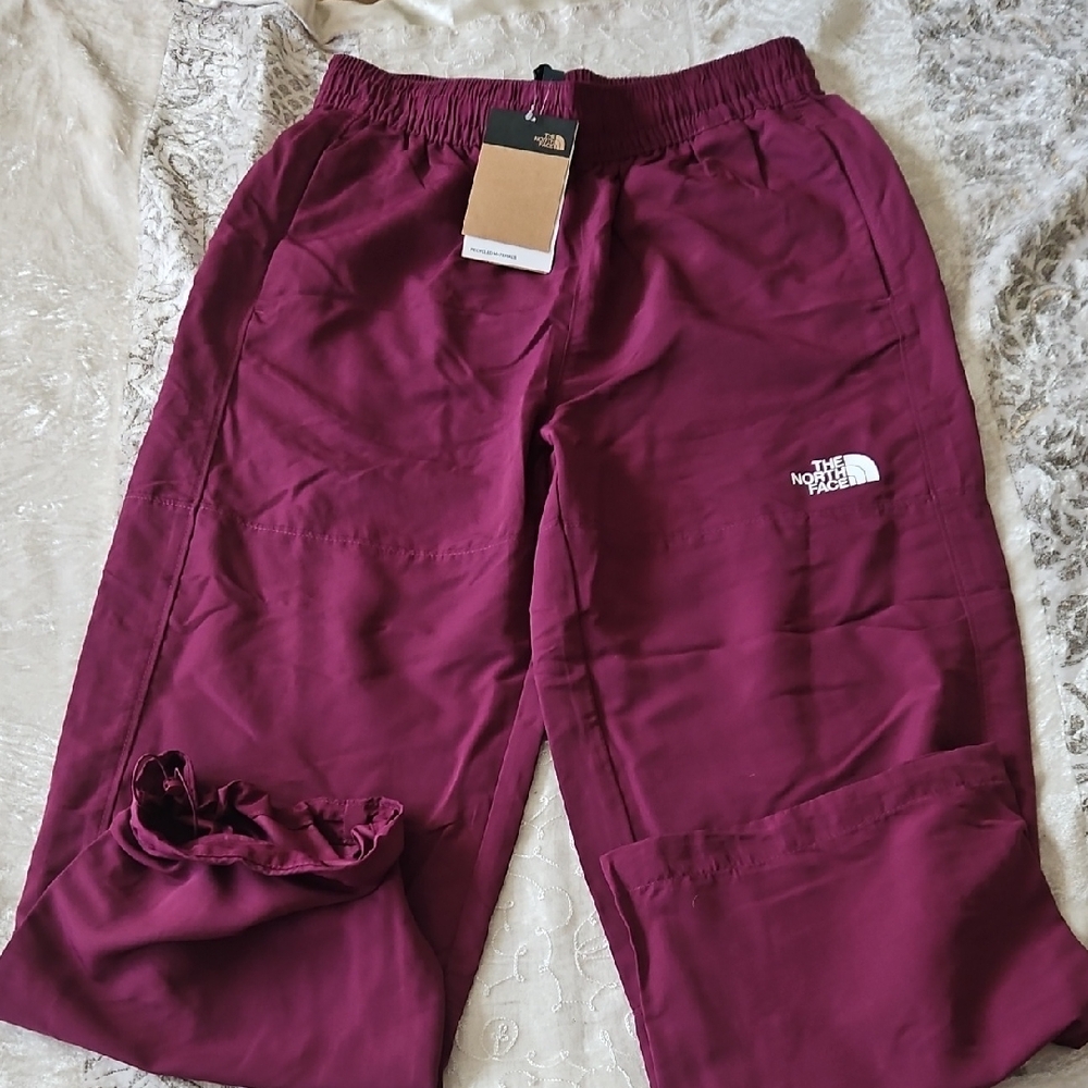 The North Face Nylon Easy Pant - MEDIUM - BOYSENBERRY- Inseam 27"